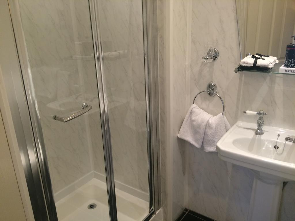 Aaran Lodge Guest House Edinburgh Room photo